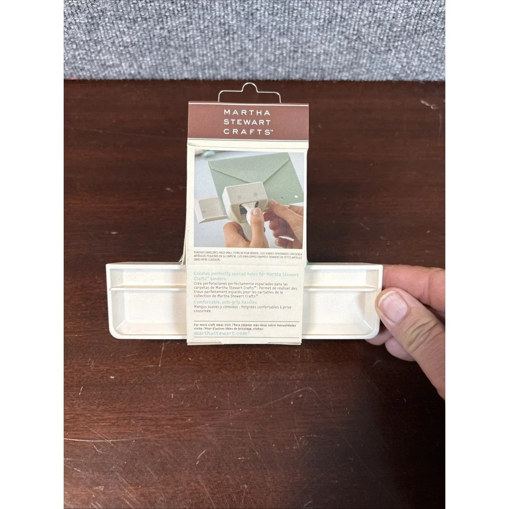 Martha Stewart Crafts‎ Binder Hole Edge Border Craft Paper Punch Planner